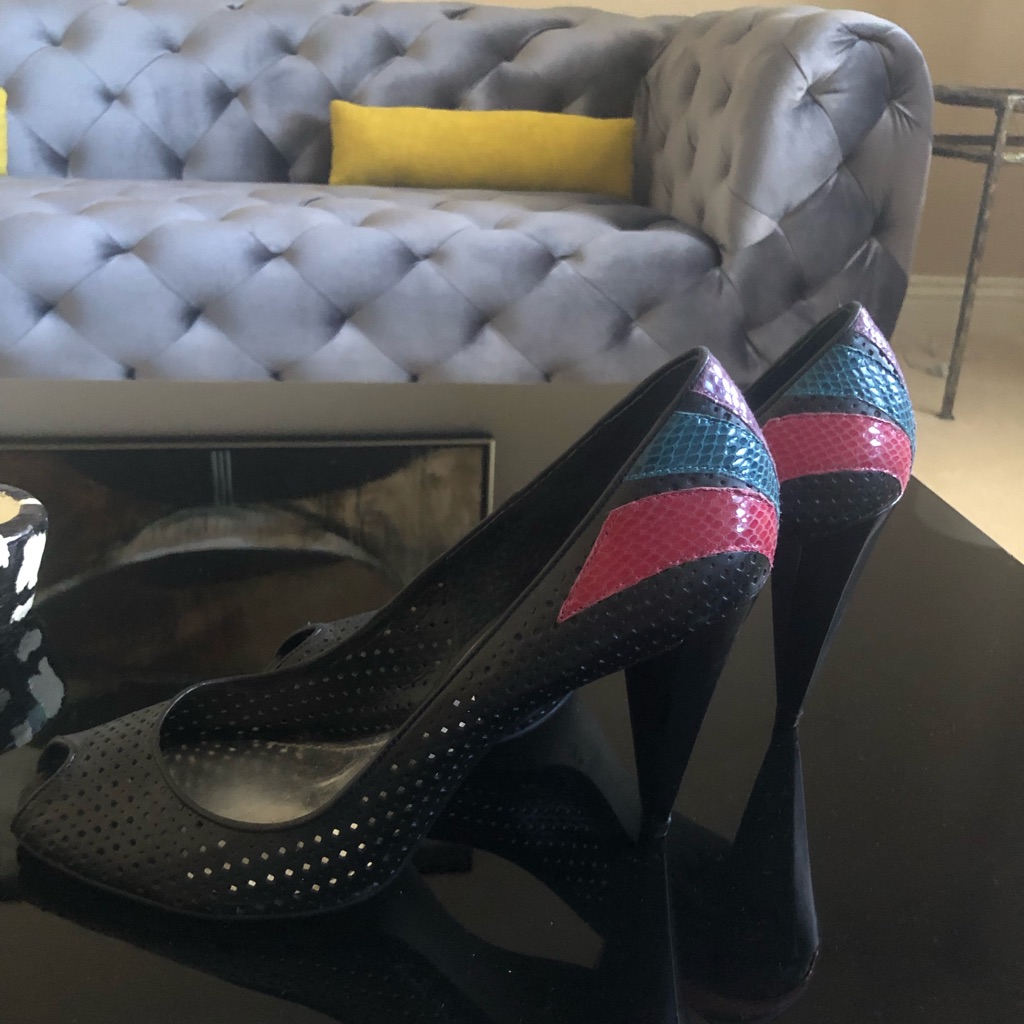 Open Toe Pump